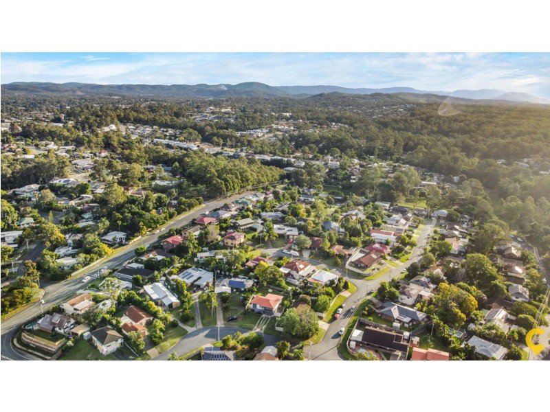 20 Longford Street, Everton Hills QLD 4053