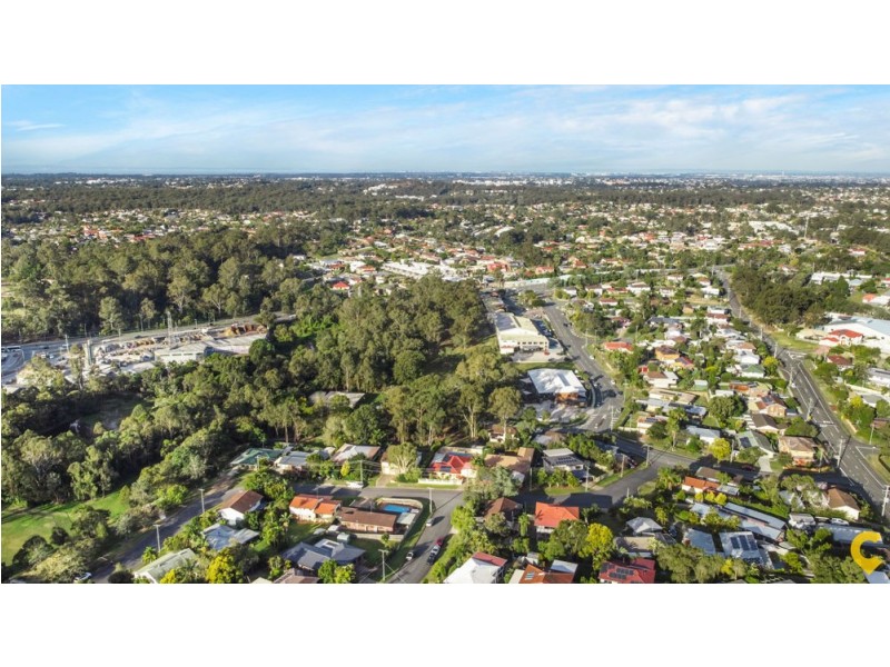 20 Longford Street, Everton Hills QLD 4053