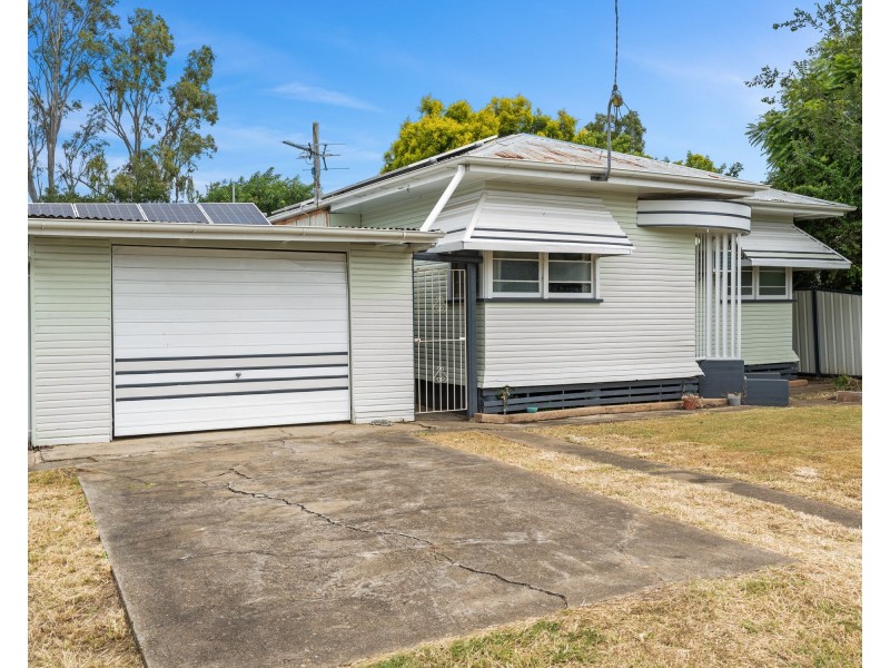 6 Madden Lane, Rosewood QLD 4340