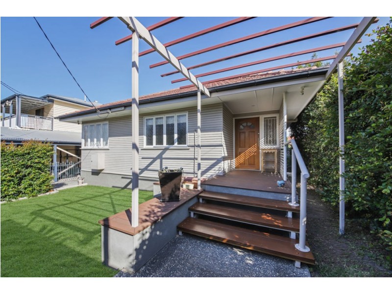 384 Rode Road, Chermside QLD 4032