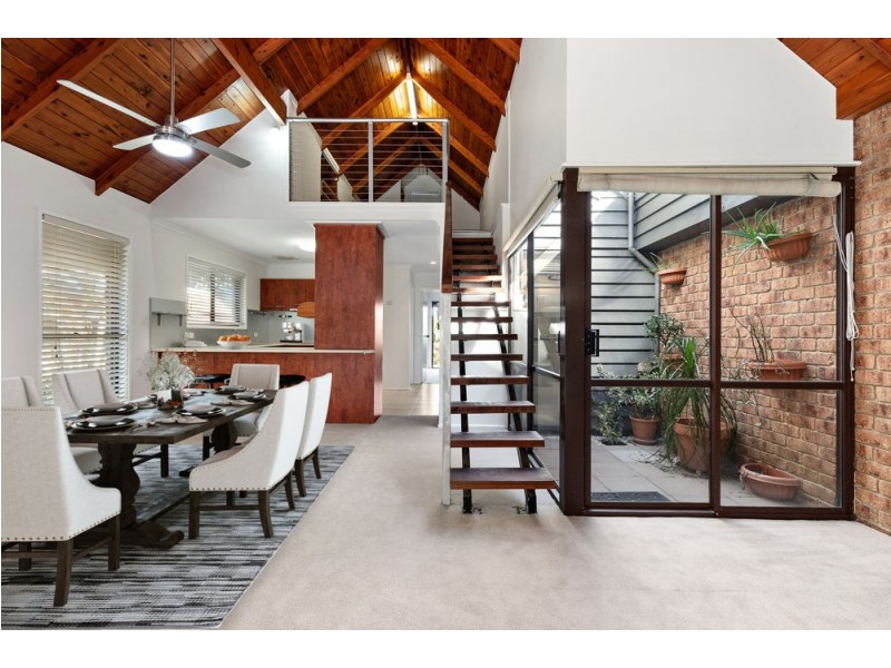 21/1 Kelda Street, Robertson QLD 4109