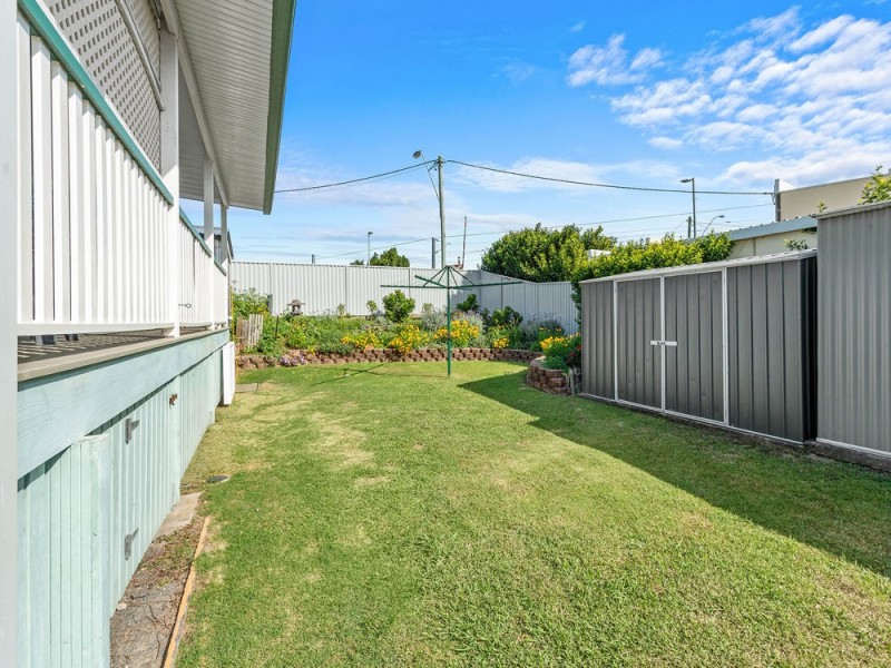2 McFadden Street, Wynnum QLD 4178