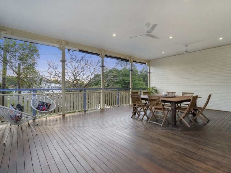 1 Pavonia Street, Ashgrove QLD 4060