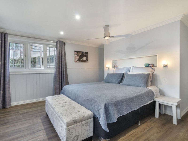 1 Pavonia Street, Ashgrove QLD 4060