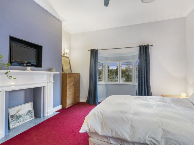 1 Pavonia Street, Ashgrove QLD 4060