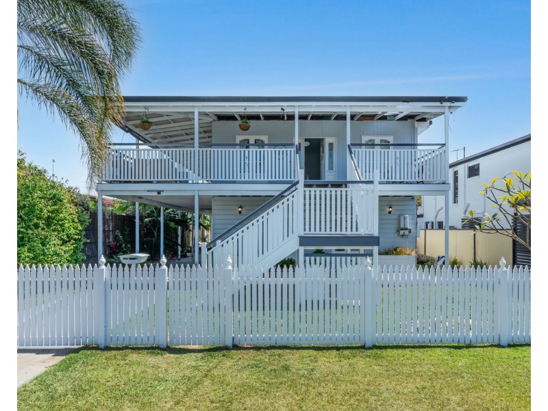 66 Pleystowe Crescent, Hendra QLD 4011