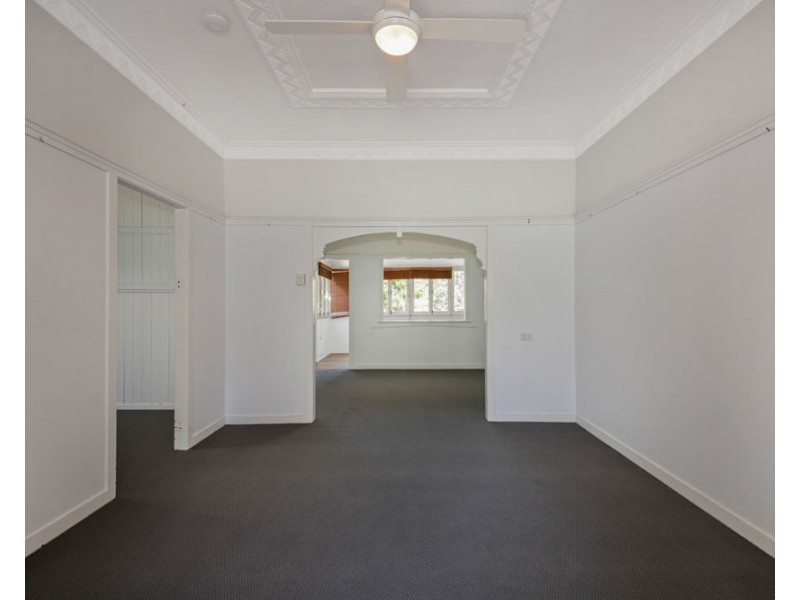 42 Alderson Street, Newmarket QLD 4051