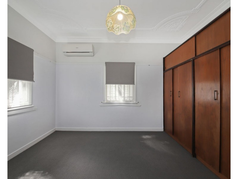 42 Alderson Street, Newmarket QLD 4051