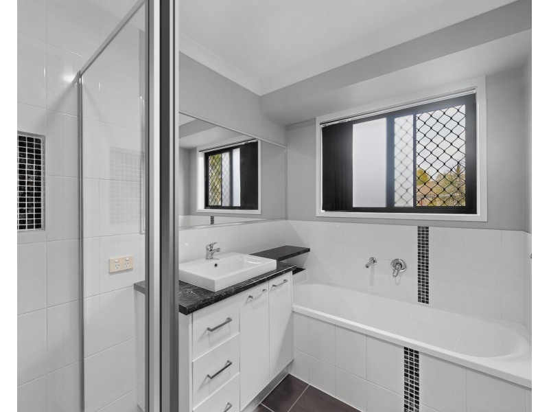 56 Akoonah Way, D’aguilar QLD 4514