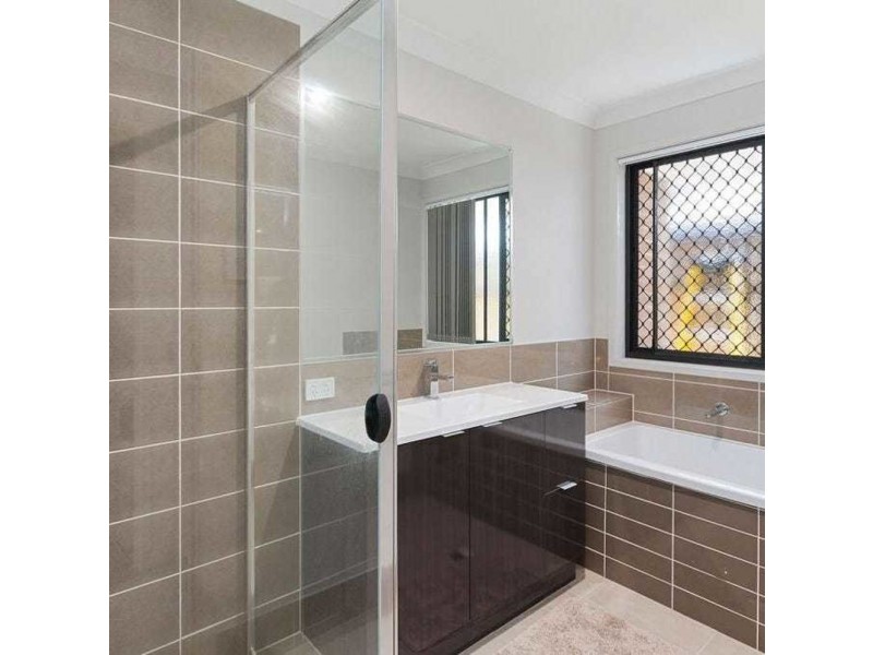 23 Elphinstone Street, Doolandella QLD 4077