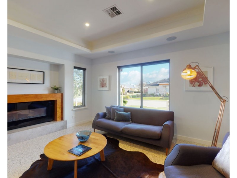 4 Larvotto Turn, Burns Beach WA 6028