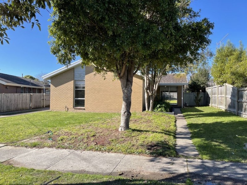 34 Hawthorn Crecent, Churchill VIC 3842