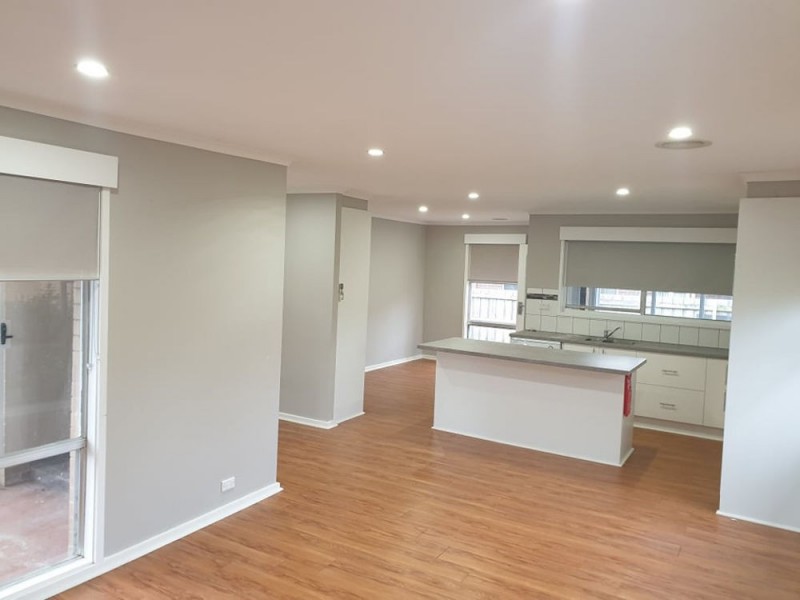 34 Hawthorn Crecent, Churchill VIC 3842