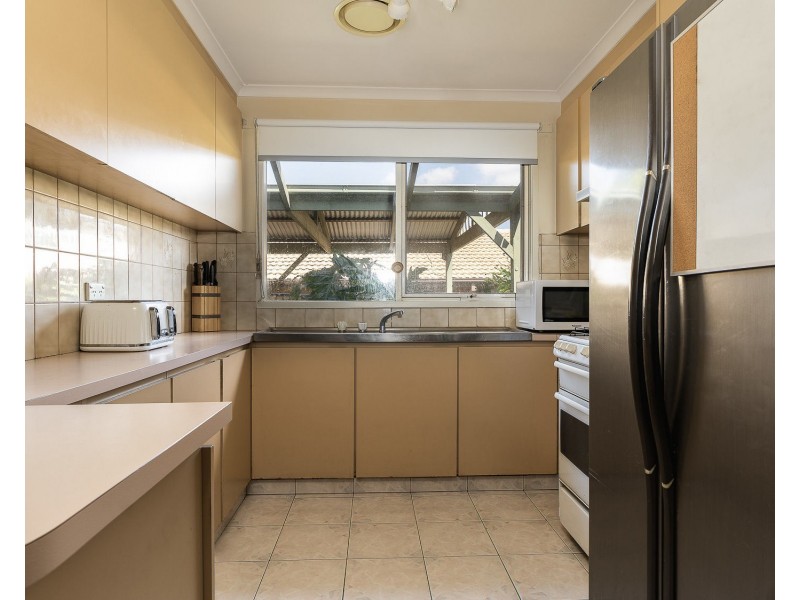 5 Victor Place, Attwood VIC 3049