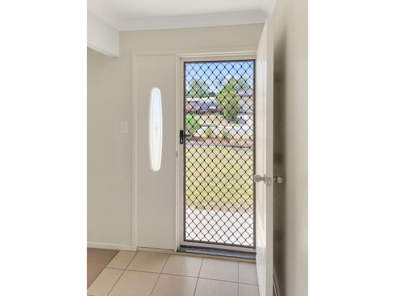 28 Burswood Close, Wulkuraka QLD 4305