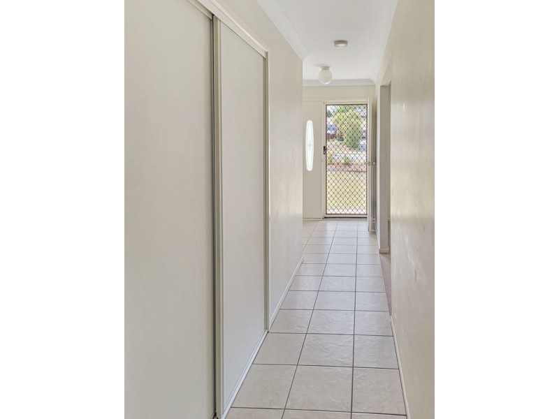 28 Burswood Close, Wulkuraka QLD 4305