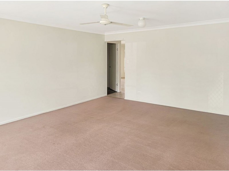 28 Burswood Close, Wulkuraka QLD 4305