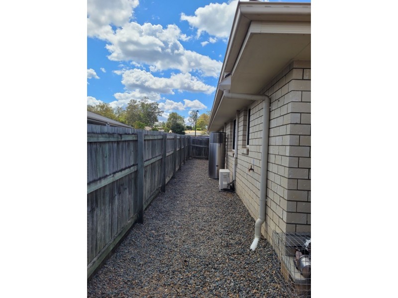 28 Burswood Close, Wulkuraka QLD 4305