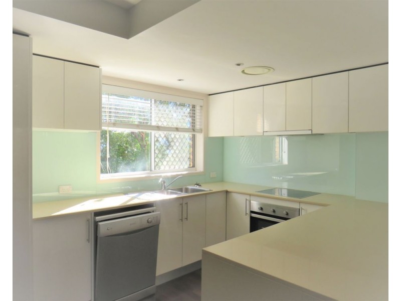 6/33 Cronulla Ave, Mermaid Beach QLD 4218