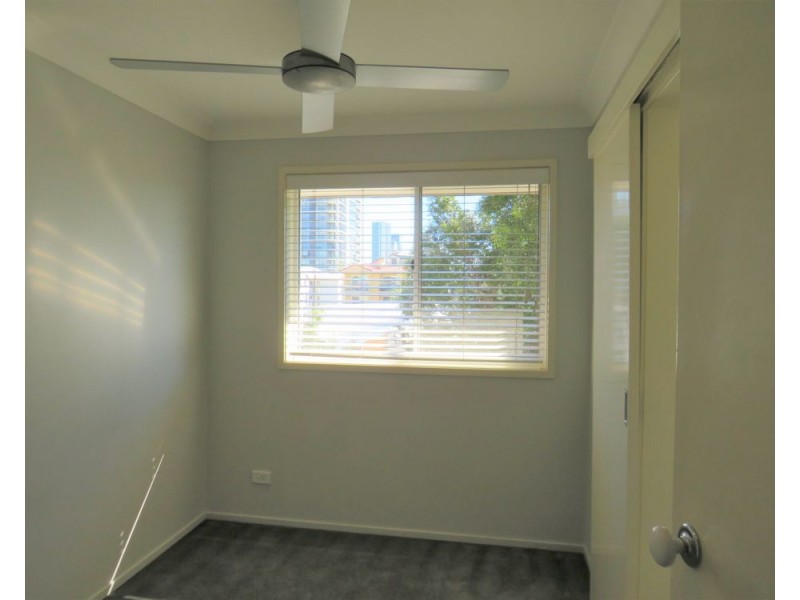 6/33 Cronulla Ave, Mermaid Beach QLD 4218