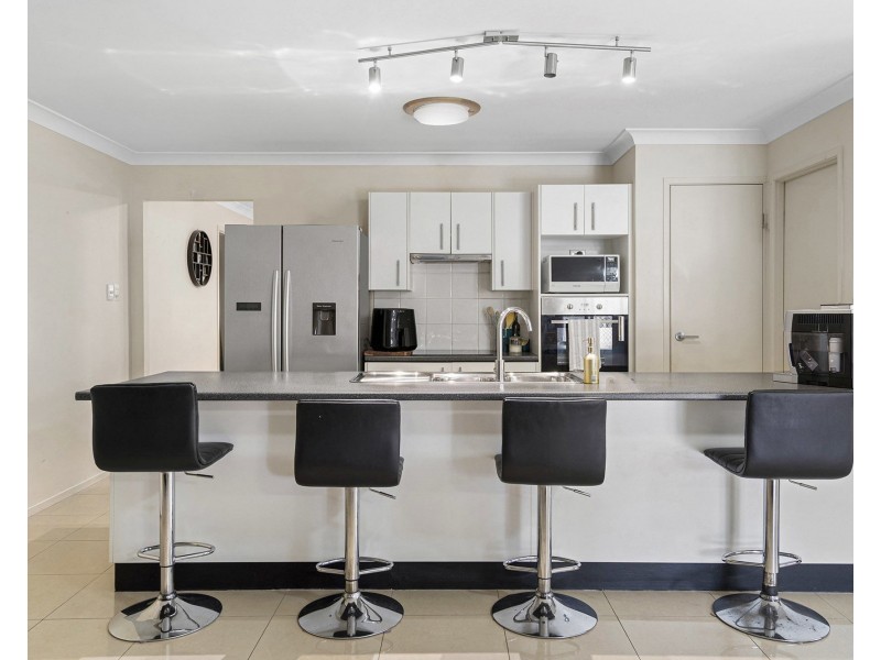 4 Ponting Place, Bracken Ridge QLD 4017