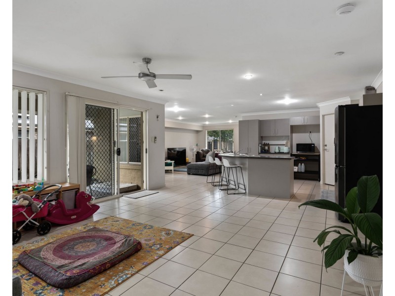 9 Freeman Place, Bracken Ridge QLD 4017