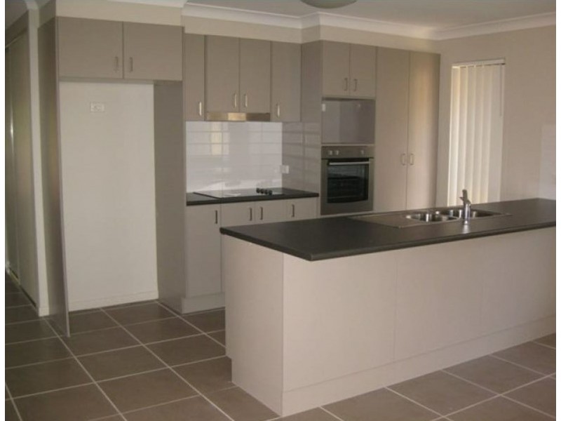 19 Anesbury St, Doolandella QLD 4077