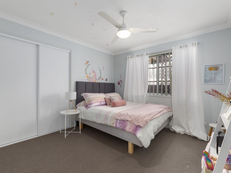 16 Jasmine Street, Wakerley QLD 4154