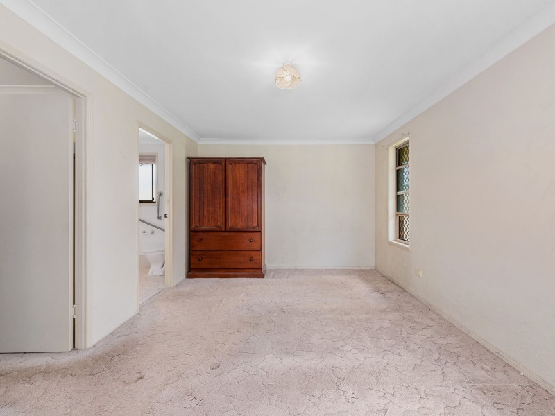 51 Catamaran St, Manly West QLD 4179