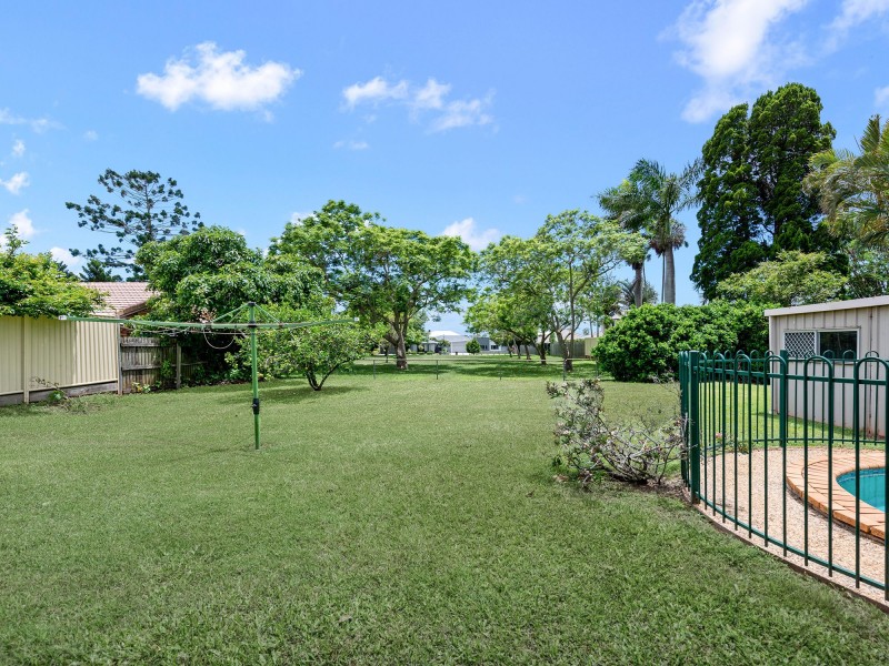 51 Catamaran St, Manly West QLD 4179