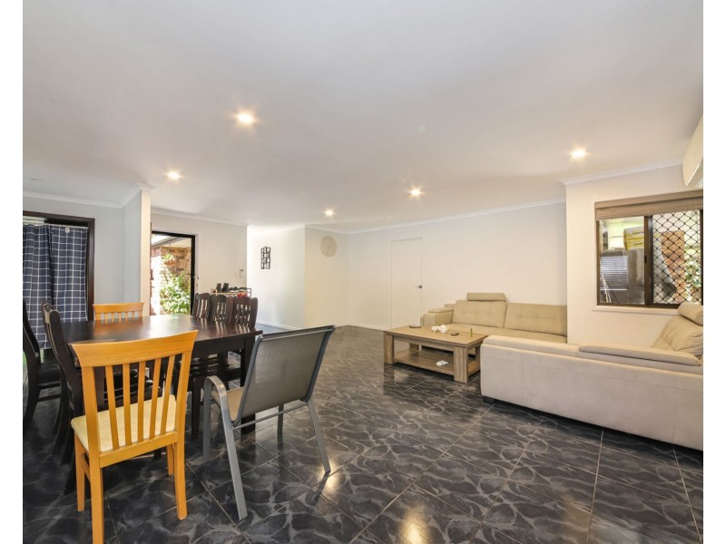 9 Stonyfell Court, Holland Park QLD 4121