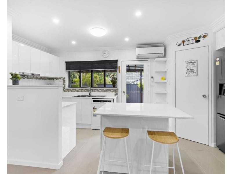 2/249 Bloomfield Street, Cleveland QLD 4163