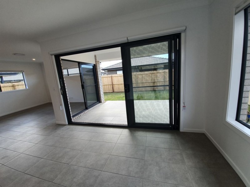 15 Forest Avenue, Ormeau QLD 4208