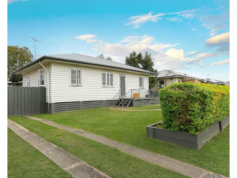 24 Charlotte St, Basin Pocket QLD 4305