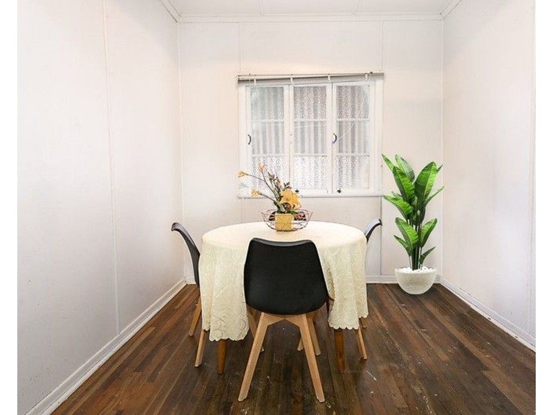 24 Charlotte St, Basin Pocket QLD 4305