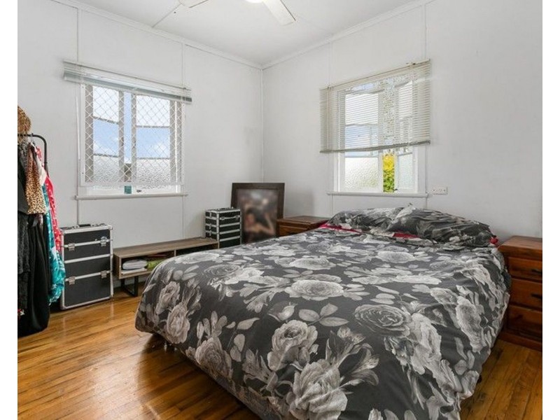 24 Charlotte St, Basin Pocket QLD 4305