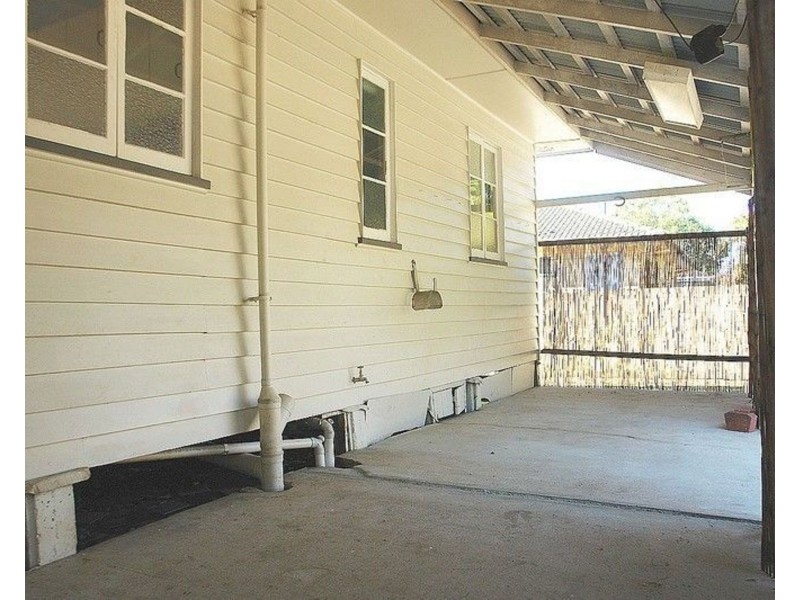 24 Charlotte St, Basin Pocket QLD 4305