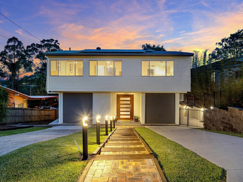 83 Plucks Road, Arana Hills QLD 4054