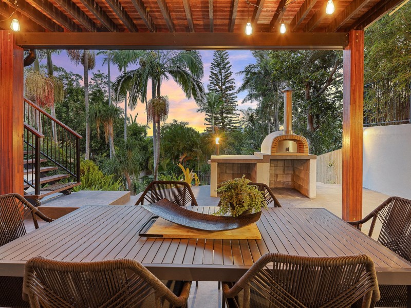 83 Plucks Road, Arana Hills QLD 4054