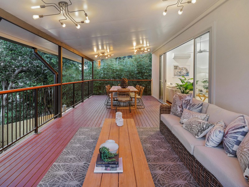 83 Plucks Road, Arana Hills QLD 4054