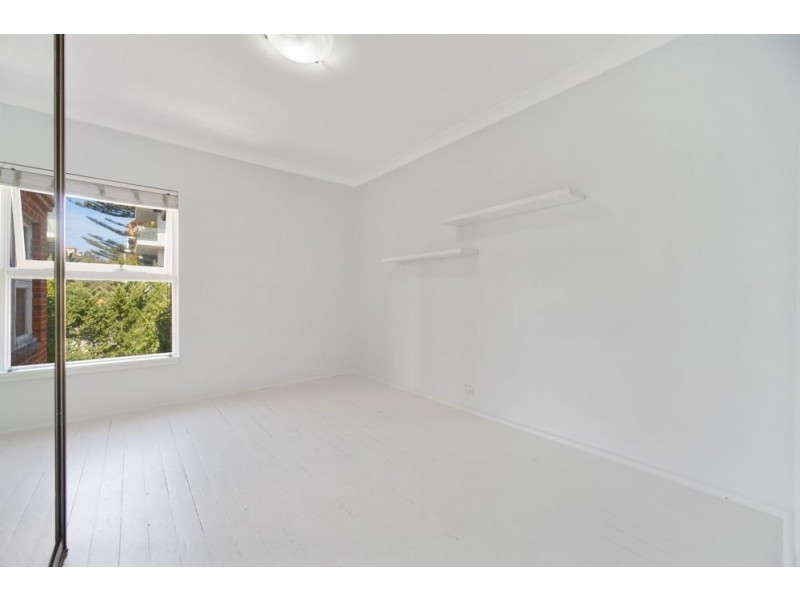 15/243a Old South Head Road, Bondi NSW 2026