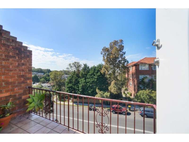 15/243a Old South Head Road, Bondi NSW 2026