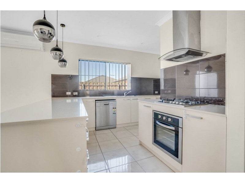 4 Warrego Outlook, Ellenbrook WA 6069