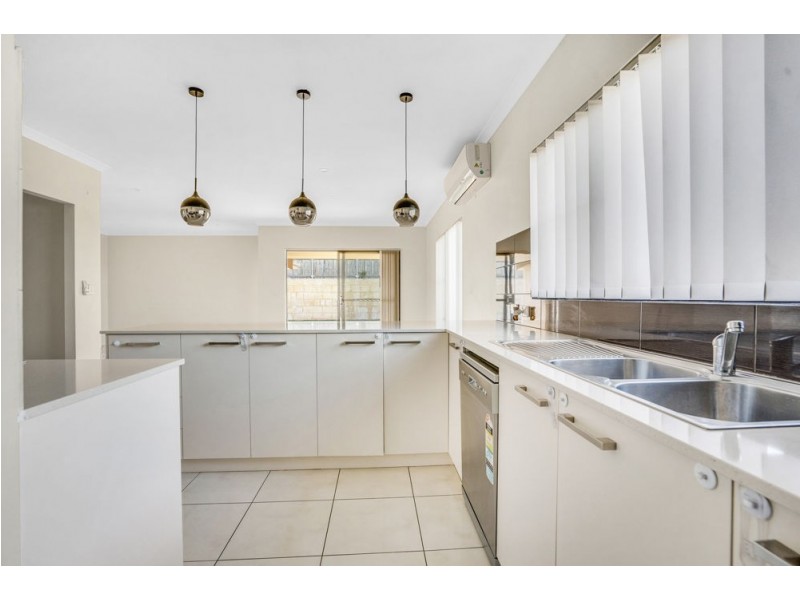 4 Warrego Outlook, Ellenbrook WA 6069