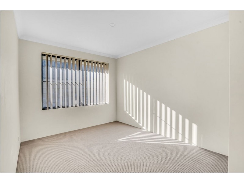 4 Warrego Outlook, Ellenbrook WA 6069