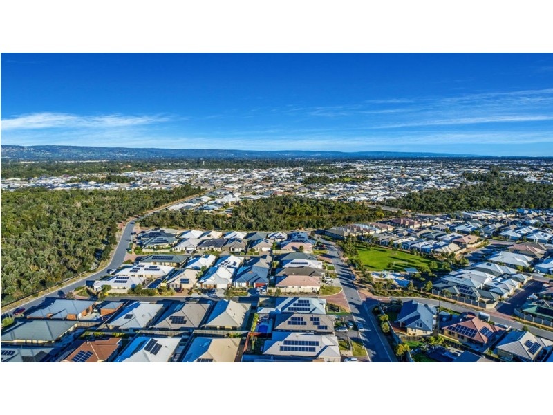 4 Warrego Outlook, Ellenbrook WA 6069