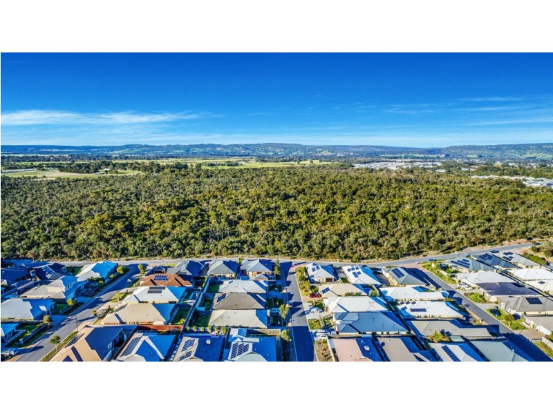 4 Warrego Outlook, Ellenbrook WA 6069