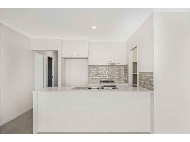 5 Beatrice Street, Morayfield QLD 4506