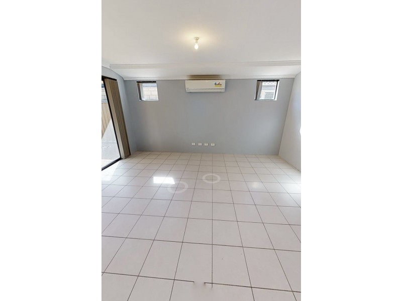 11 PEKIN PASS, Southern River WA 6110