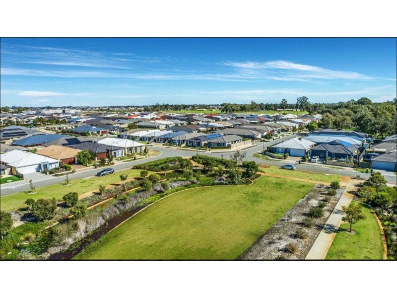11 PEKIN PASS, Southern River WA 6110